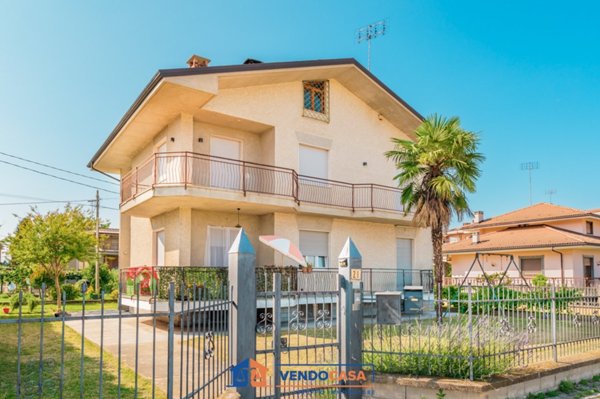 appartamento in vendita a Cuneo in zona Borgo San Giuseppe