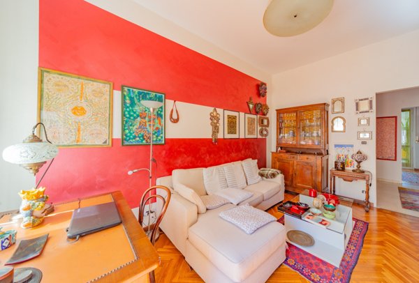 casa indipendente in vendita a Cuneo in zona Centro Città