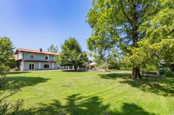 casa indipendente in vendita a Cuneo in zona Spinetta