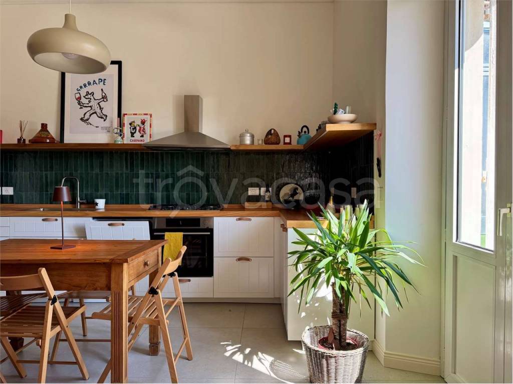 appartamento in vendita a Cuneo in zona Centro Città