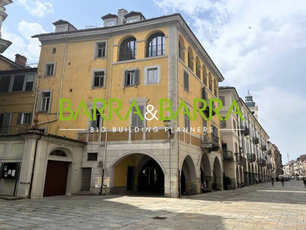 appartamento in vendita a Cuneo in zona Centro Città