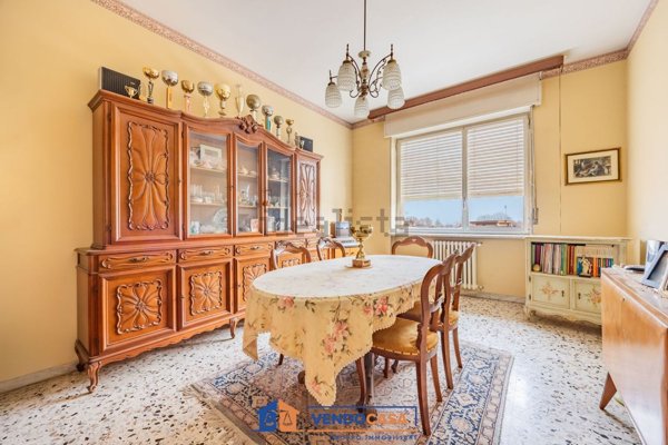 appartamento in vendita a Cuneo in zona Viale degli Angeli