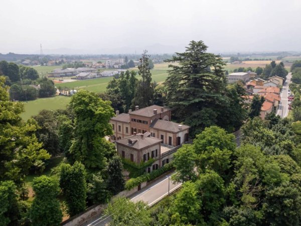 casa indipendente in vendita a Cuneo in zona Spinetta