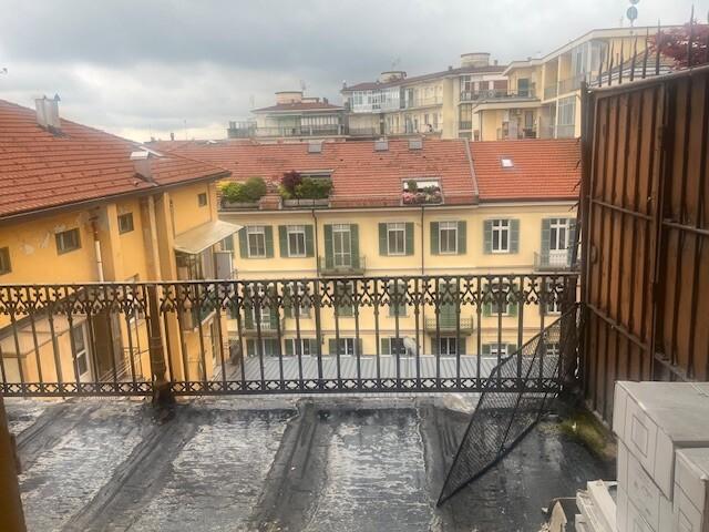 appartamento in vendita a Cuneo in zona Centro Città