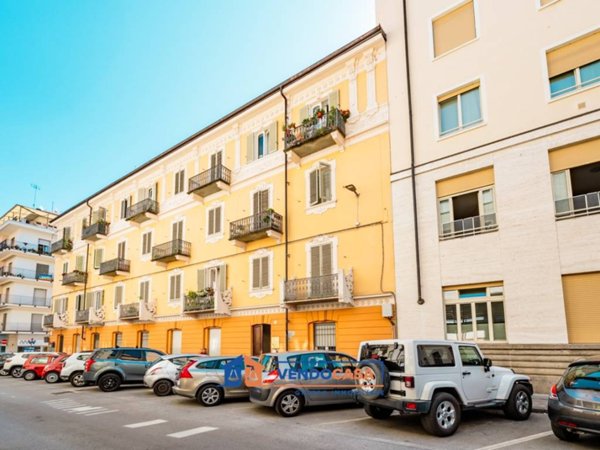 appartamento in vendita a Cuneo in zona Centro Città