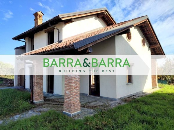 casa indipendente in vendita a Cuneo in zona Spinetta