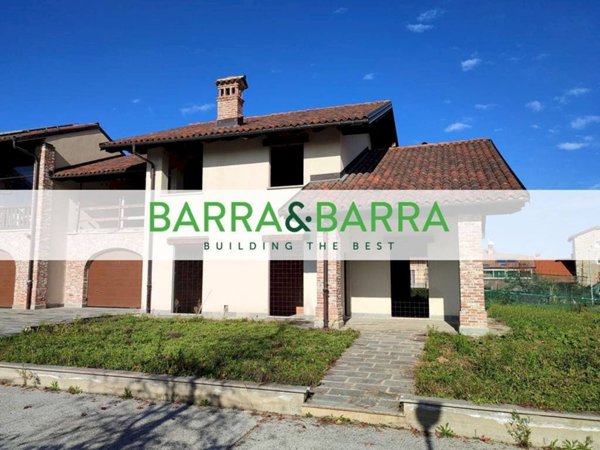 casa indipendente in vendita a Cuneo in zona Spinetta