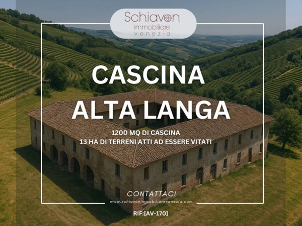 casa indipendente in vendita a Cuneo in zona San Rocco Castagnaretta
