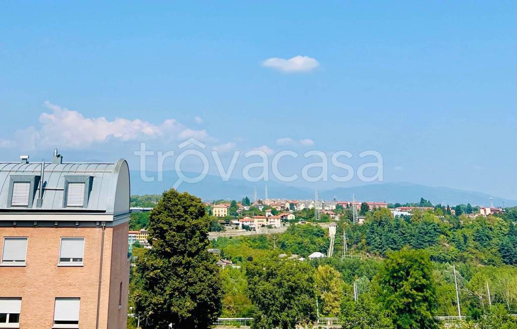 appartamento in vendita a Cuneo in zona Centro Città