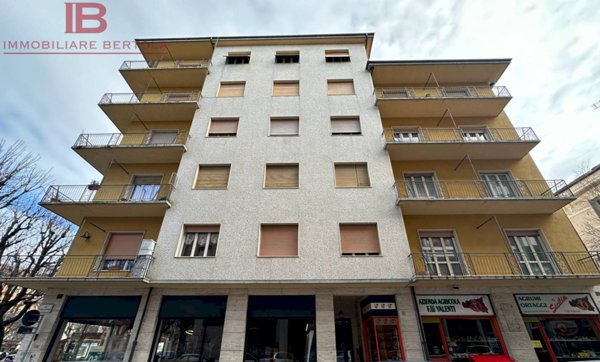 appartamento in vendita a Cuneo in zona Centro Città