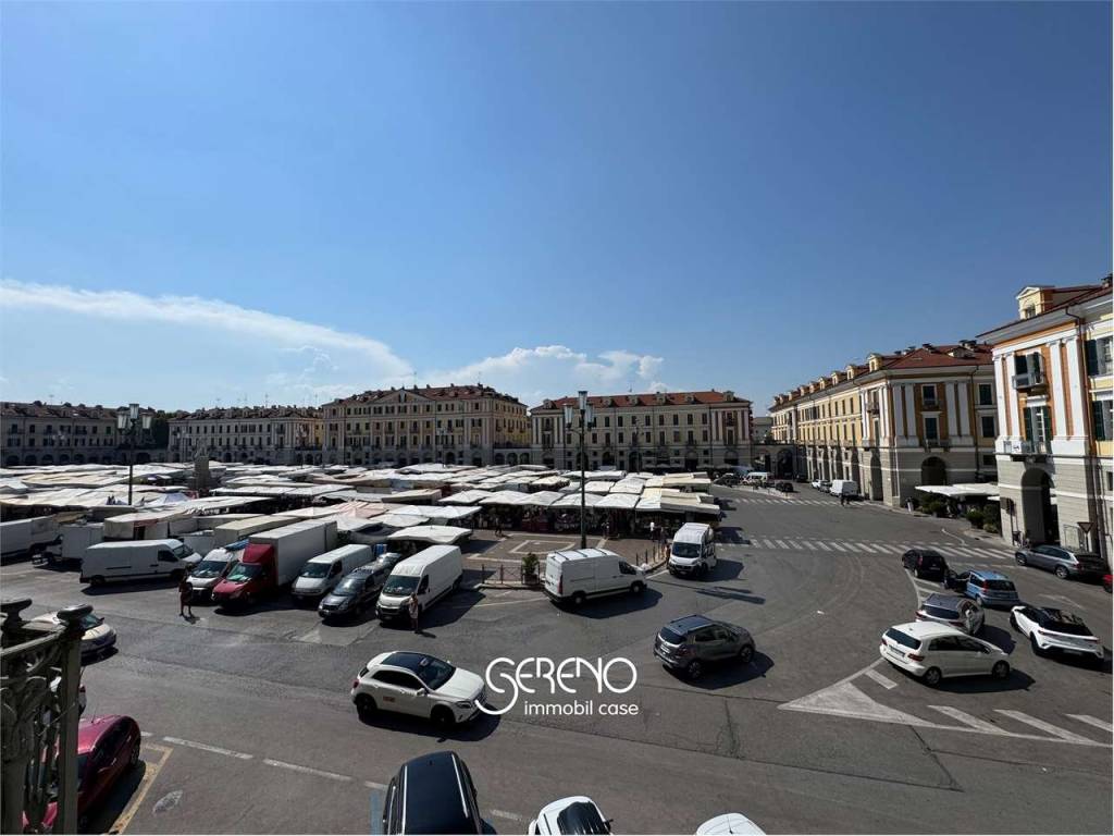 ufficio in vendita a Cuneo in zona Centro Città