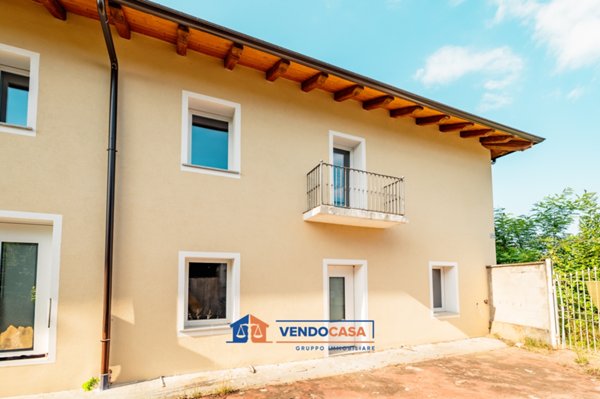 casa indipendente in vendita a Cuneo in zona Madonna dell'Olmo