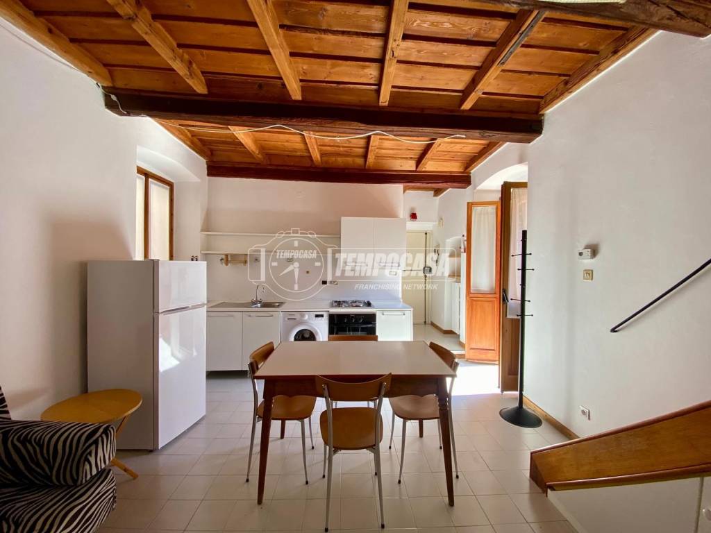 appartamento in vendita a Cuneo in zona Centro Città