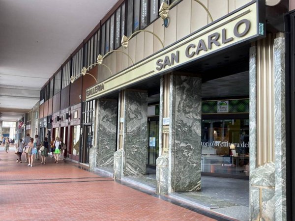 ufficio in vendita a Cuneo in zona Centro Città