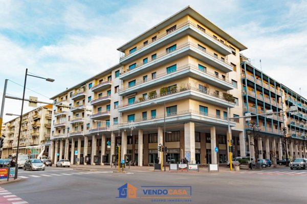 appartamento in vendita a Cuneo in zona Centro Città