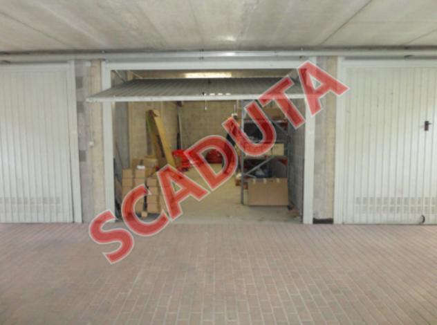 negozio in vendita a Cuneo in zona Confreria