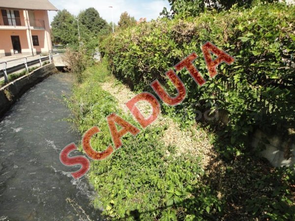 terreno edificabile in vendita a Cuneo in zona Confreria