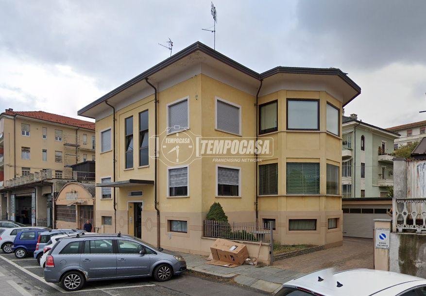 appartamento in vendita a Cuneo in zona Centro Città