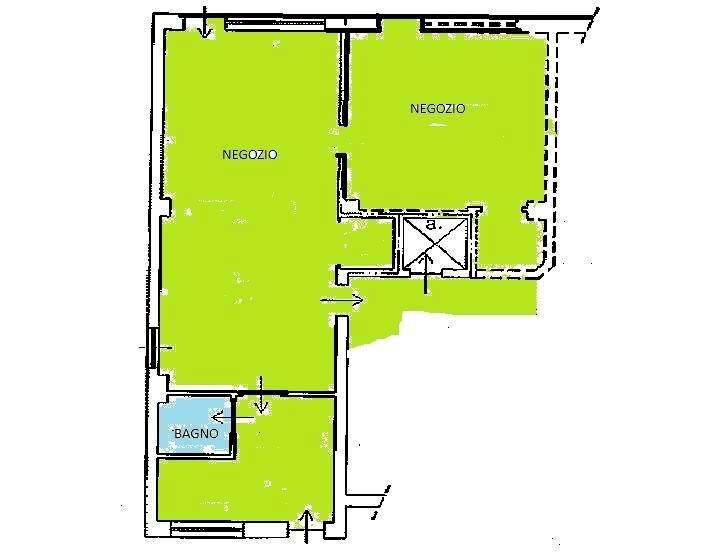 locale commerciale in vendita a Cuneo in zona Centro Città