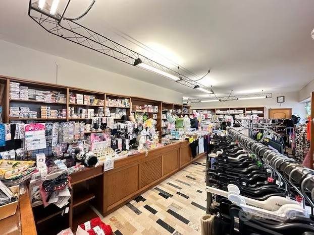 ufficio in vendita a Cuneo in zona Centro Città