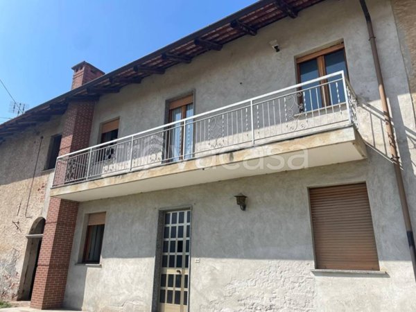 casa indipendente in vendita a Cuneo in zona Ronchi