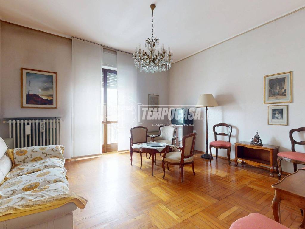 appartamento in vendita a Cuneo in zona Viale degli Angeli