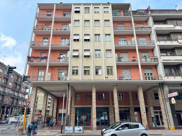 appartamento in vendita a Cuneo in zona Corso Galileo Ferraris