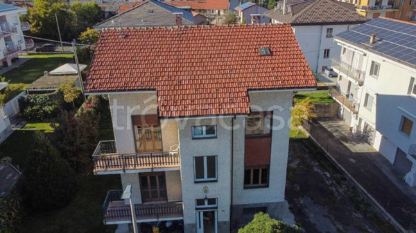 casa indipendente in vendita a Cuneo in zona San Rocco Castagnaretta