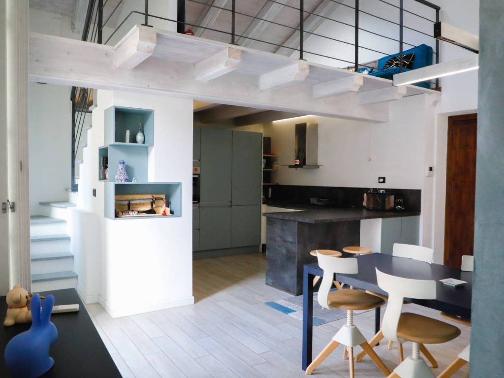 appartamento in vendita a Cuneo in zona Centro Città