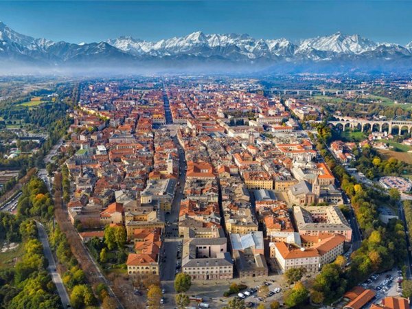 appartamento in vendita a Cuneo in zona Centro Città