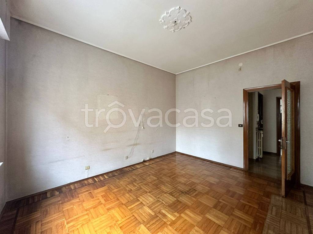 appartamento in vendita a Cuneo in zona Centro Città