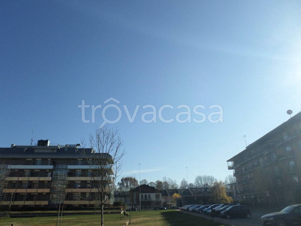 locale di sgombero in vendita a Cuneo in zona Viale degli Angeli