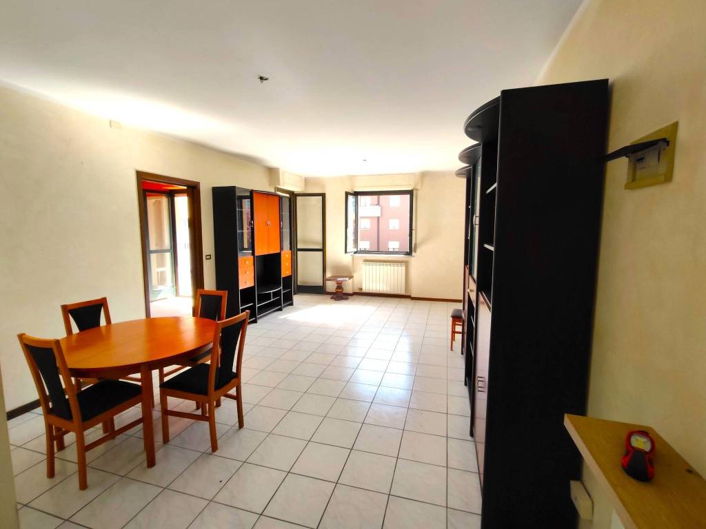 appartamento in vendita a Cuneo in zona San Rocco Castagnaretta