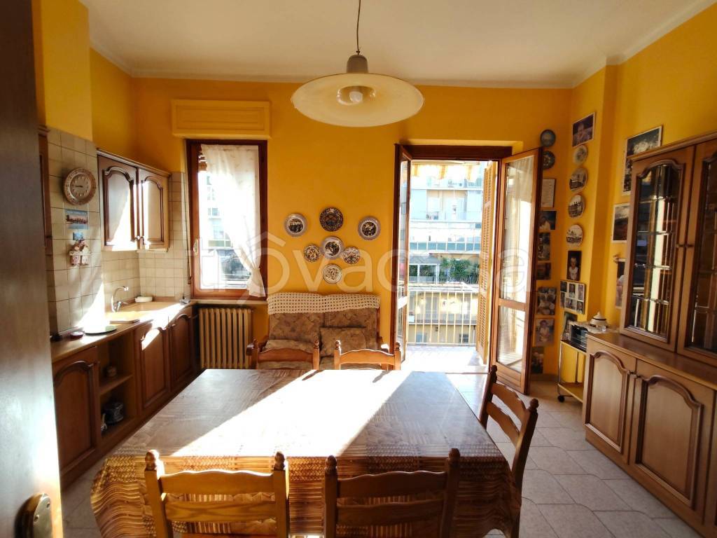 appartamento in vendita a Cuneo in zona Centro Città