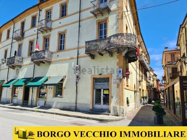 negozio in vendita a Cuneo in zona Centro Città