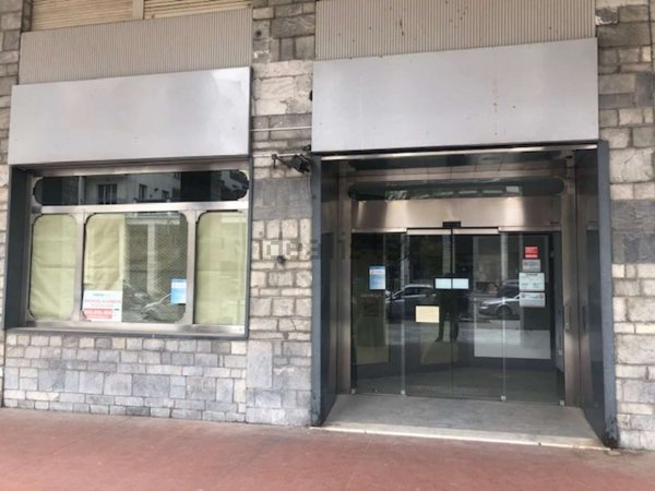 locale commerciale in vendita a Cuneo in zona Ospedale