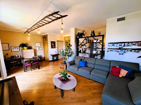 appartamento in vendita a Cuneo in zona Centro Città