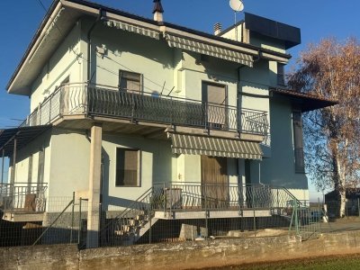 casa indipendente in vendita a Cuneo in zona Roata Rossi