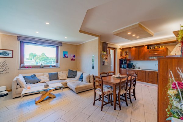 casa indipendente in vendita a Cuneo