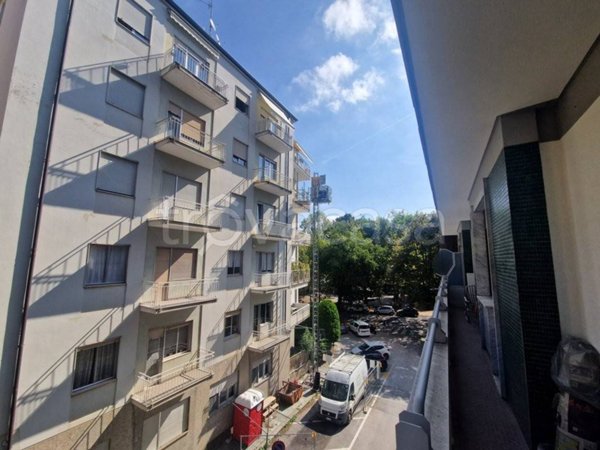 appartamento in vendita a Cuneo in zona Centro Città