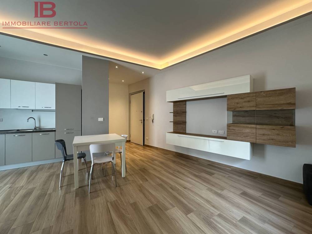 appartamento in vendita a Cuneo in zona Viale degli Angeli