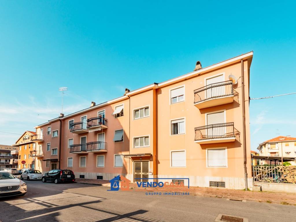 appartamento in vendita a Cuneo in zona San Rocco Castagnaretta