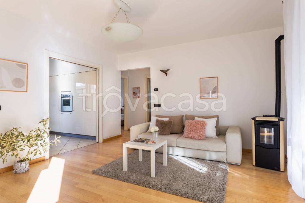 appartamento in vendita a Cuneo in zona Centro Città