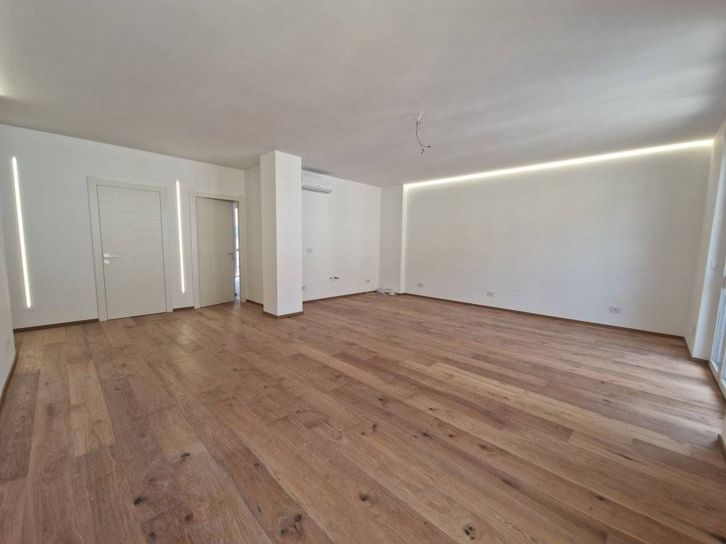 appartamento in vendita a Cuneo in zona Centro Città