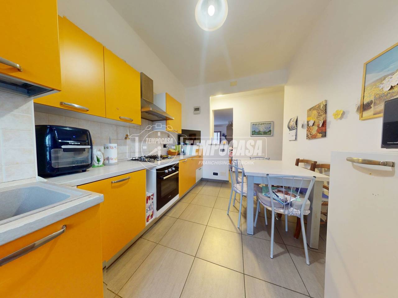 appartamento in vendita a Cuneo in zona San Rocco Castagnaretta