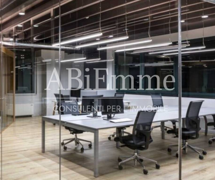 negozio in vendita a Cuneo in zona Tetto Bonelli