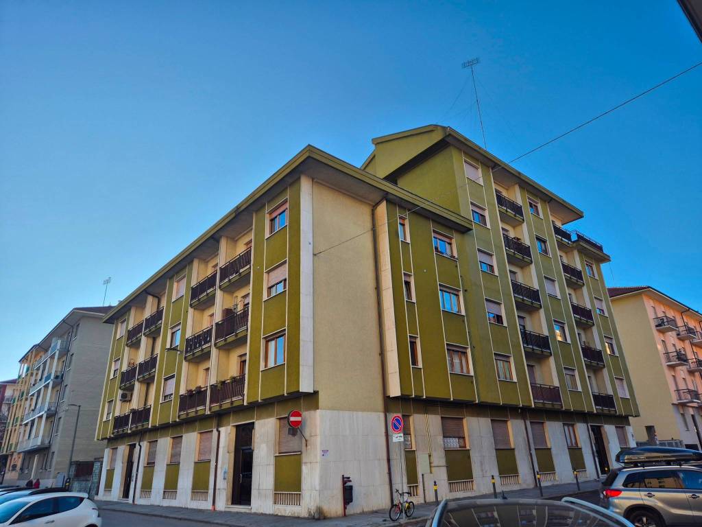 appartamento in vendita a Cuneo in zona Centro Città