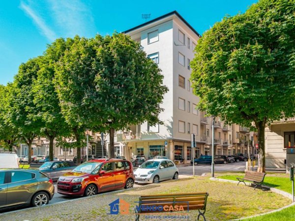 appartamento in vendita a Cuneo in zona Centro Città