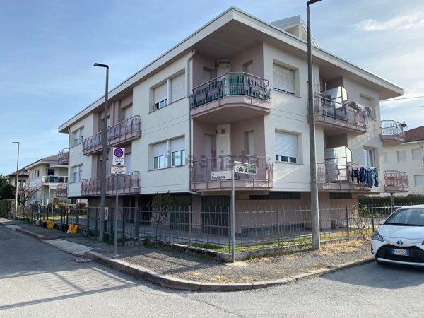 appartamento in vendita a Cuneo in zona San Rocco Castagnaretta