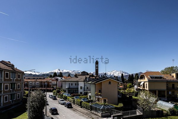 appartamento in vendita a Cuneo in zona San Rocco Castagnaretta